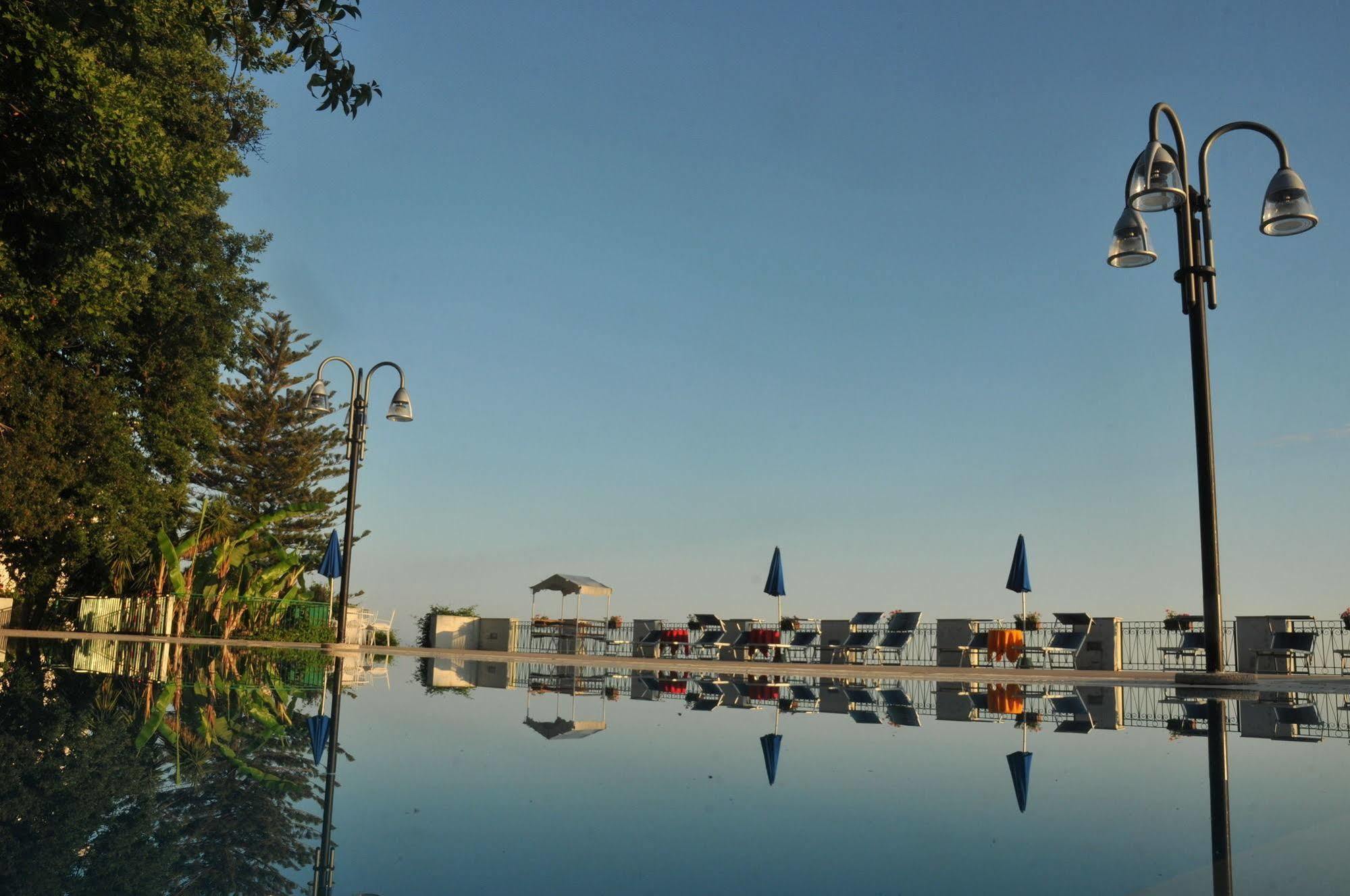 Grand Hotel San Michele Cetraro Bagian luar foto
